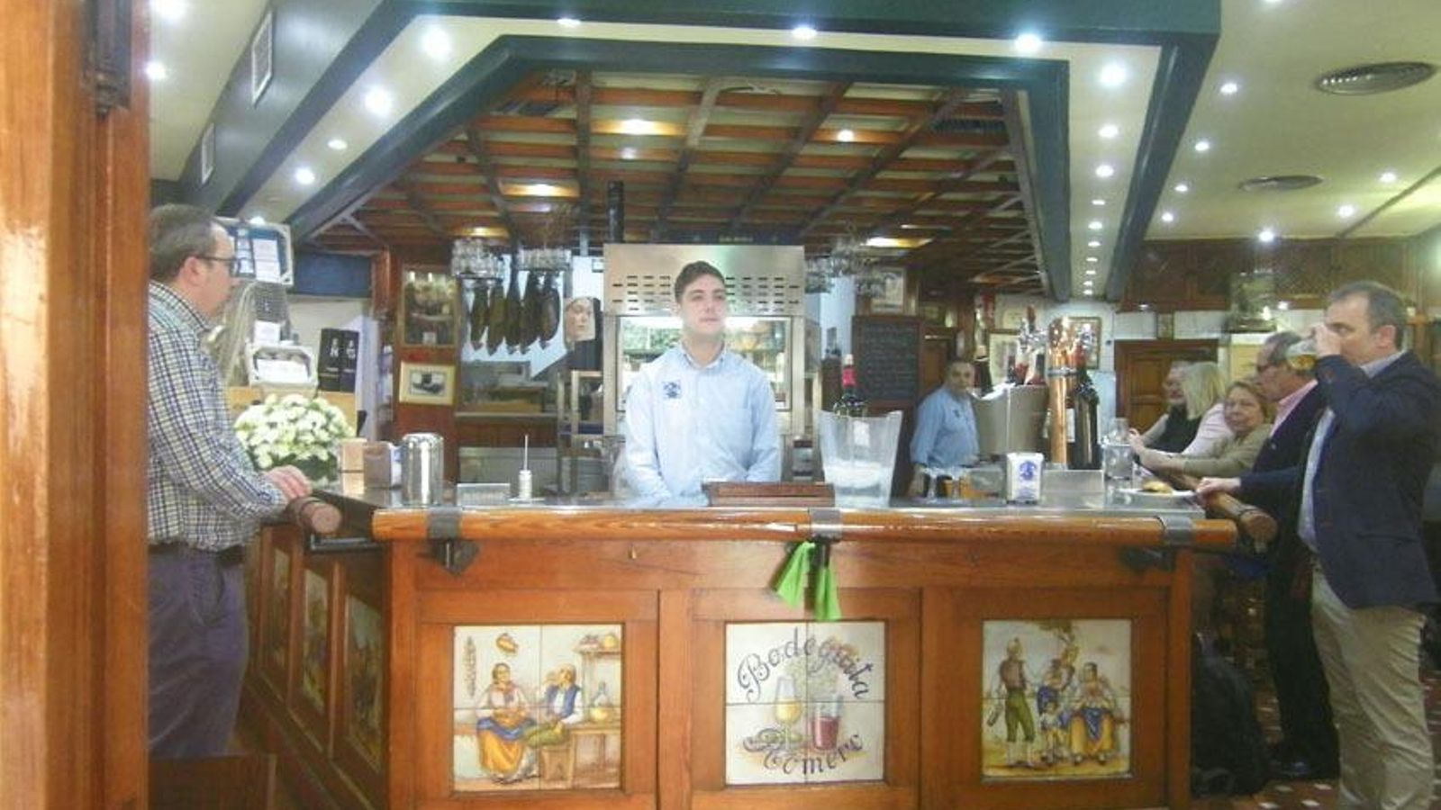 La barra de la bodeguita Romero