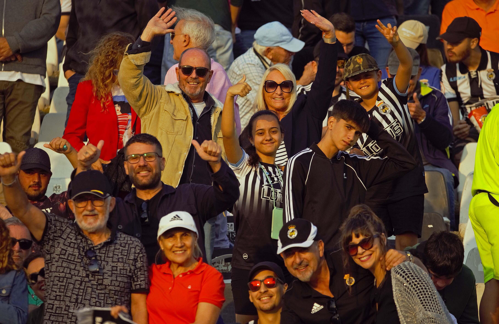 Búscate durante el Balona - Rayo Majadahonda en el estadio municipal de La Línea