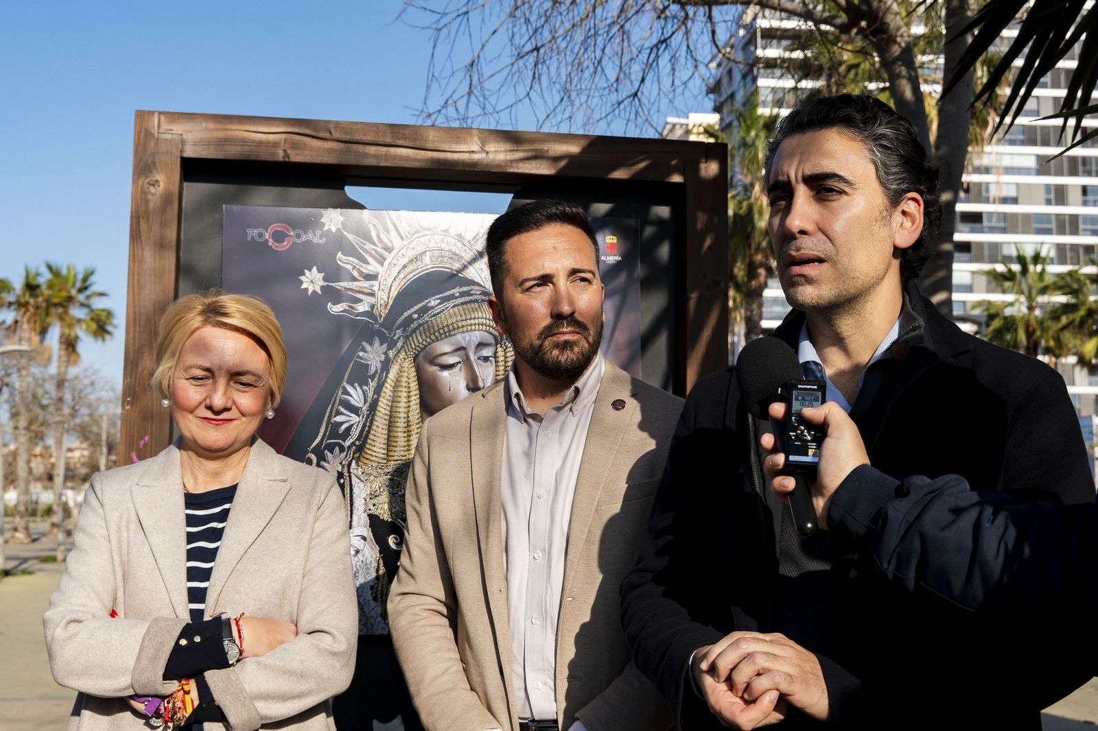 Exposición "La otra mirada" de los Fotógrafos Cofrades de Almería Focoal, en imágenes
