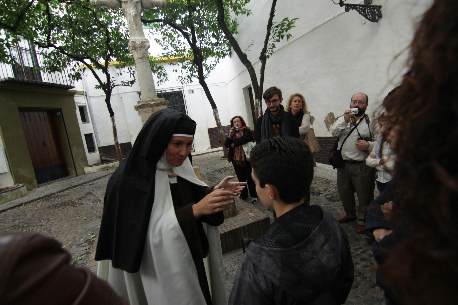 Las Moradas de Santa Teresa es una de las visitas guidas de Engranajes Culturales especial Día de la Mujer.