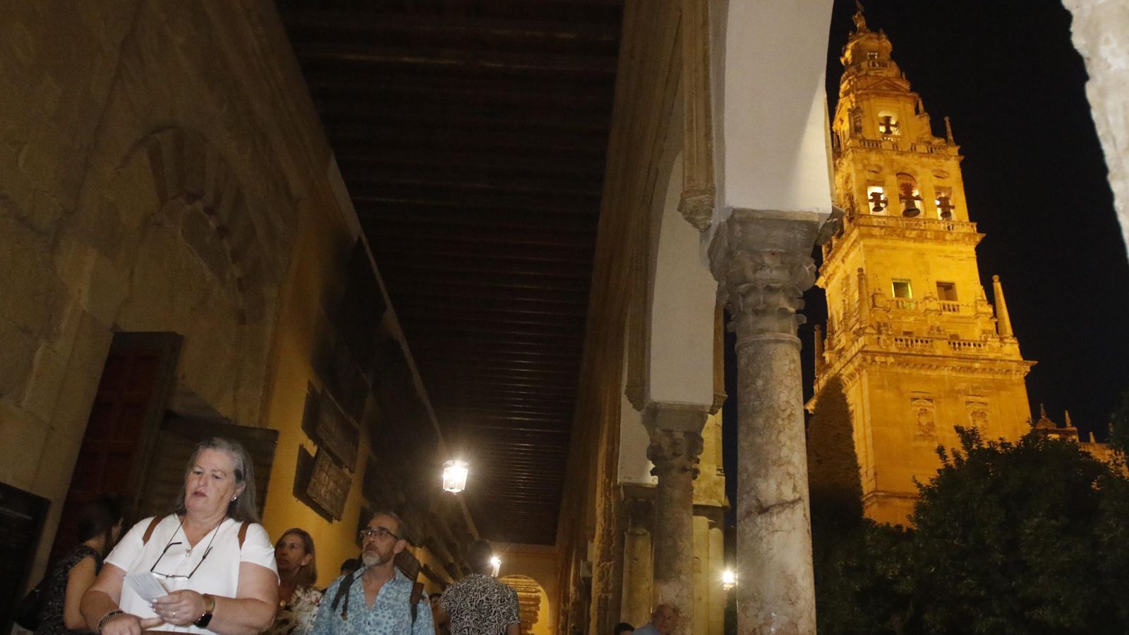 Colas para entrar en la Mezquita-Catedral en la Noche del Patrimonio.