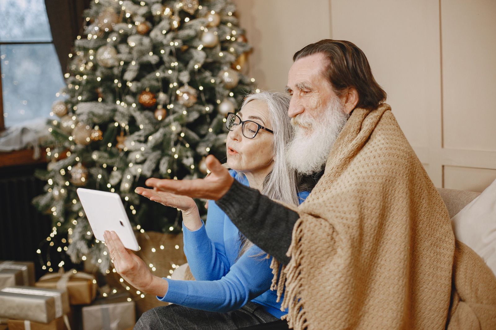 Personas mayores en Navidad