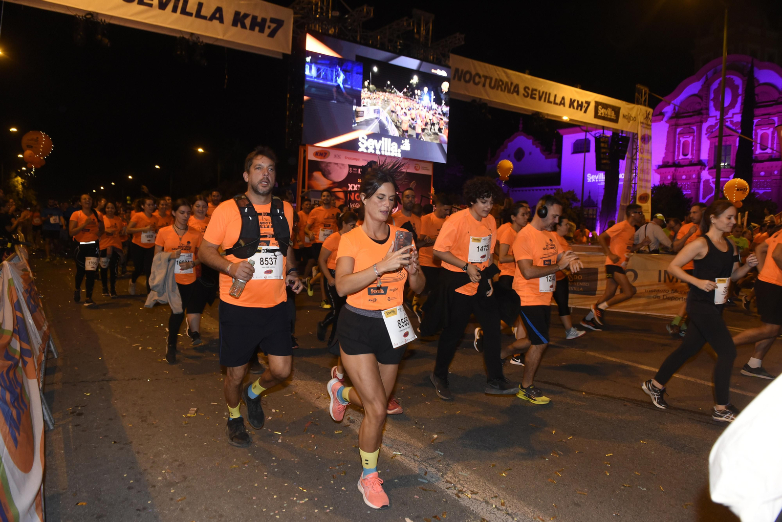 Búscate en la Carrera Nocturna 6