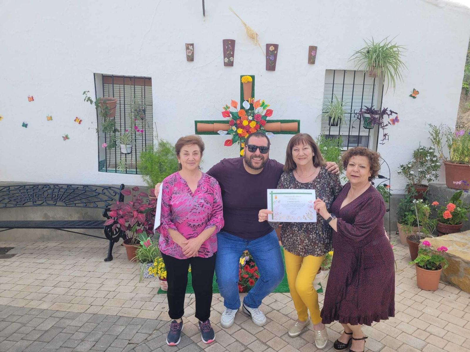 Un recorrido en fotografías por las Cruces de Mayo de Belmez