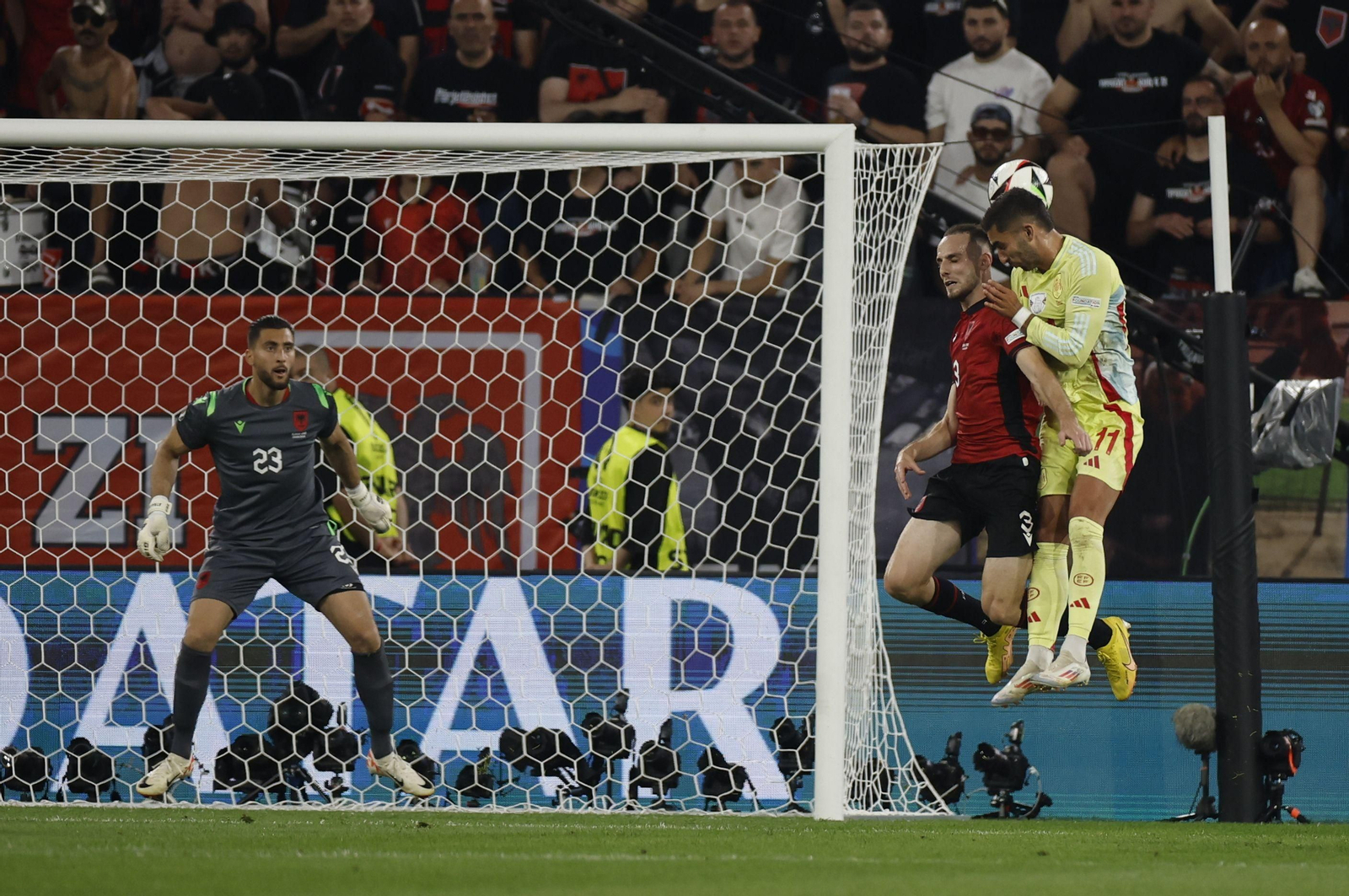 Las fotos del Albania - España