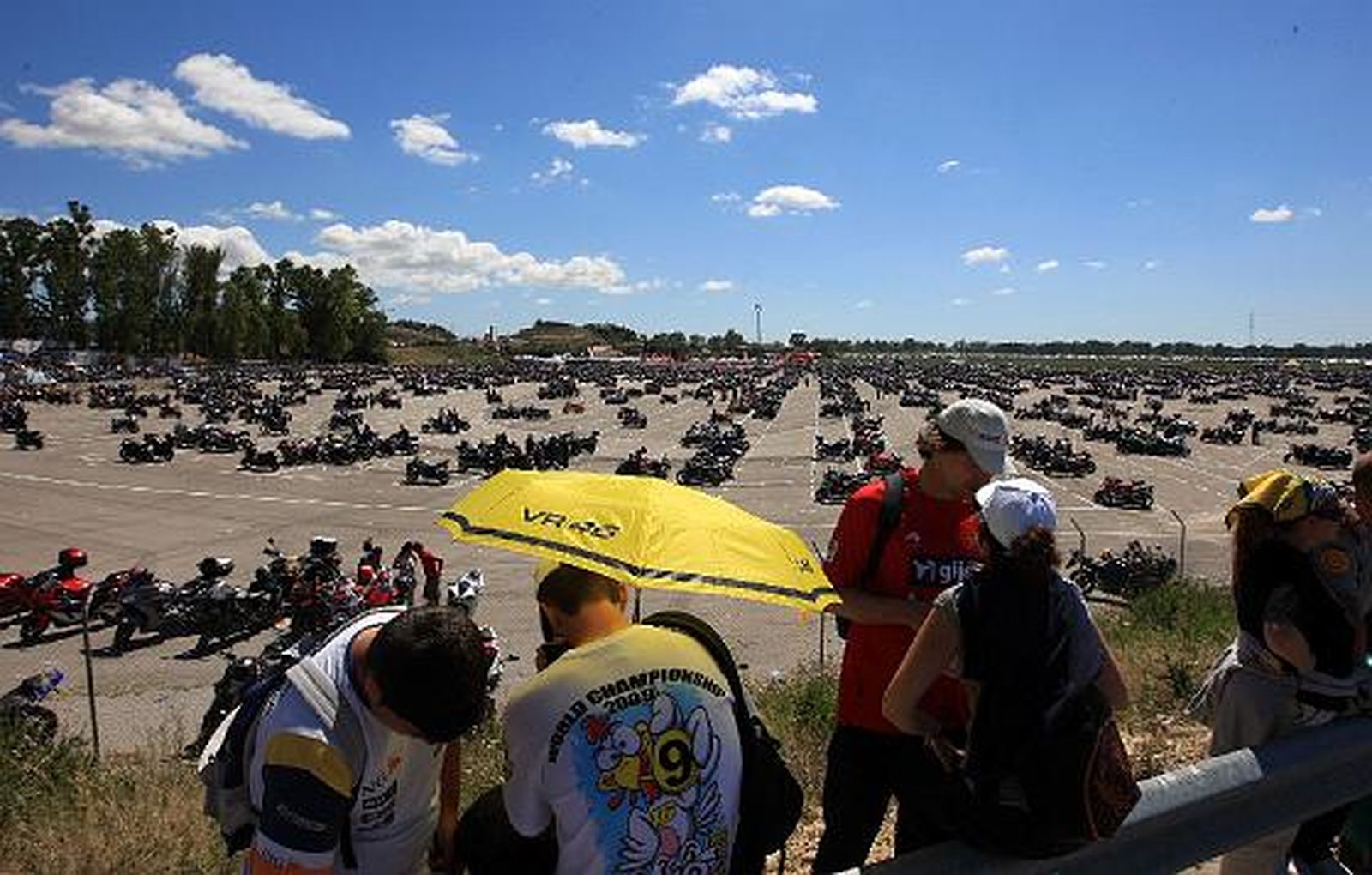 Miles de motos inundan las carreteras de la provincia. 

Foto: Pascual y Juan Carlos Toro