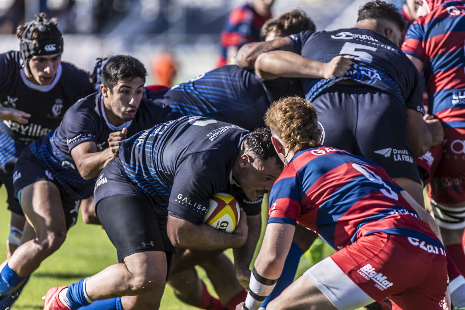 Vicente del Hoyo, en una acción del partido de la temporada pasada.