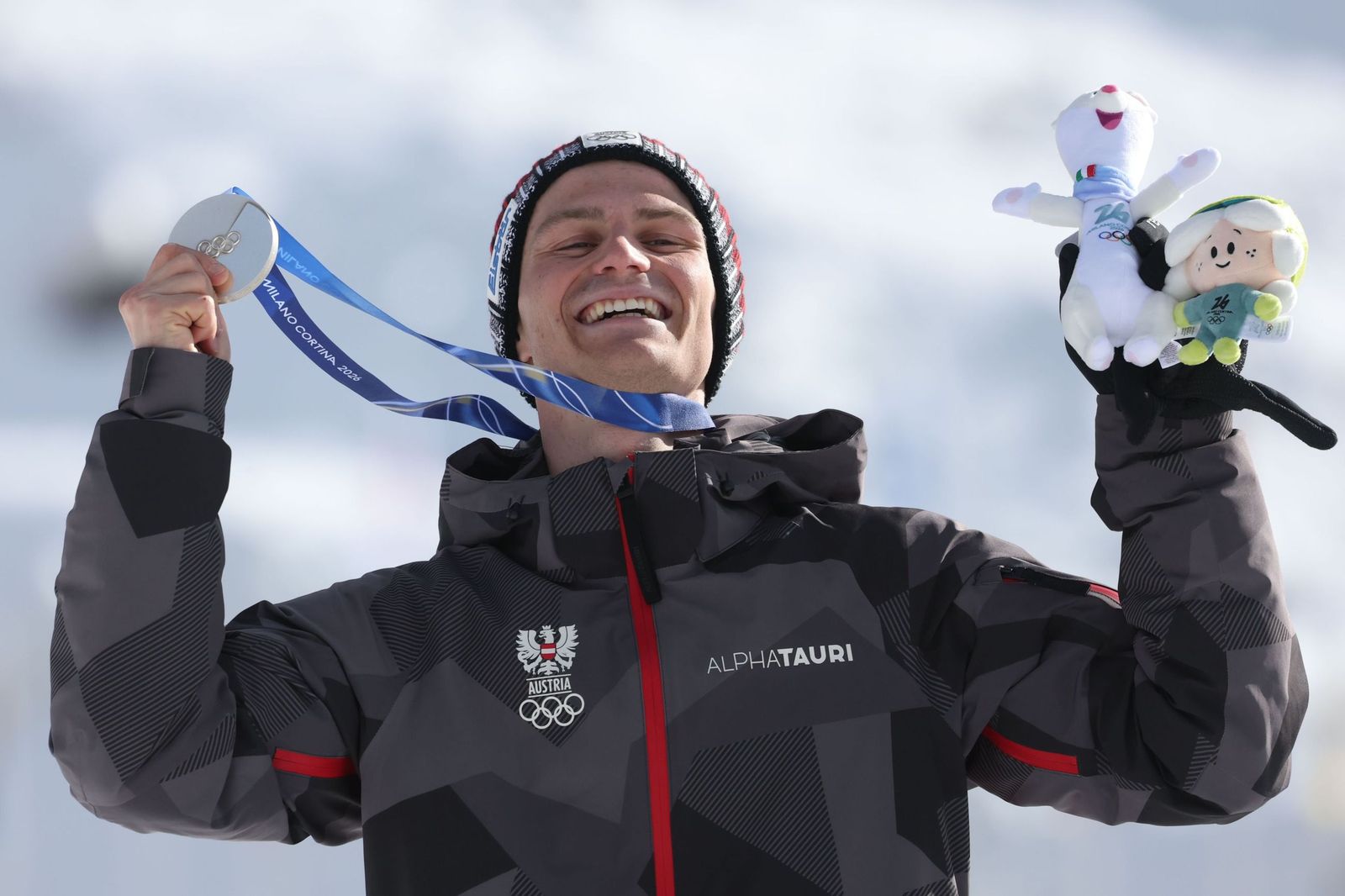 Las mejores fotos de los Juegos Olímpicos de invierno Milán Cortina d'Ampezzo 2026 | Jornada 12