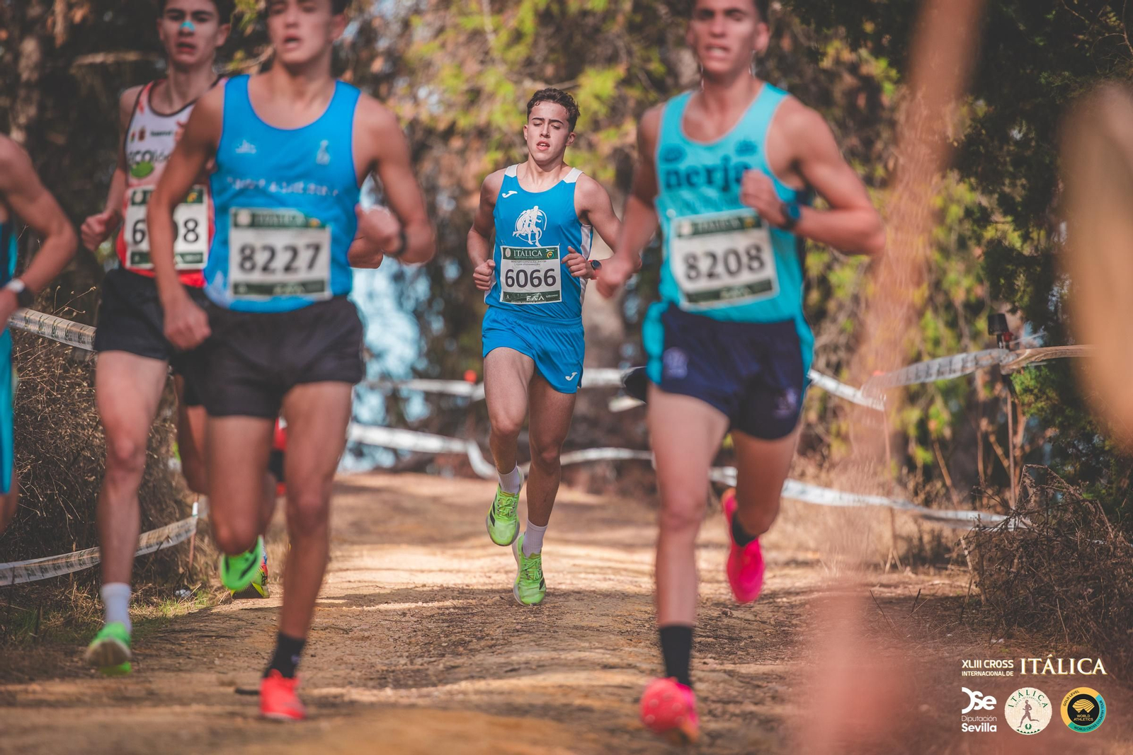 Búscate en las fotos del Cross de Itálica 2025 | 5