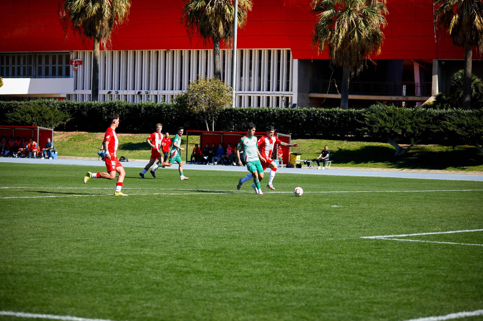 Las imágenes de Segunda RFEF entre Almeria B y recreativo de Granada