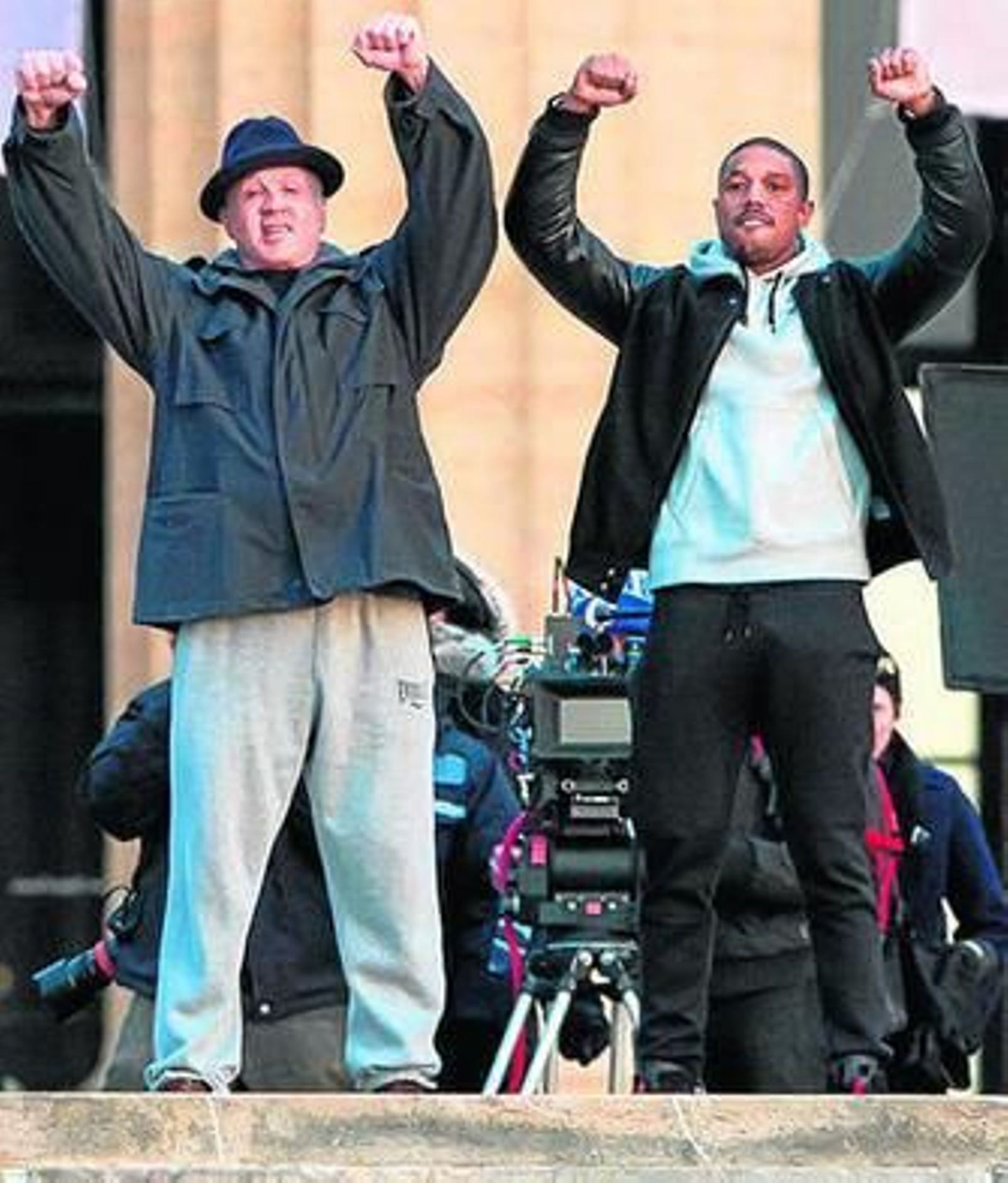 Stallone y Michael B. Jordan, en las míticas escaleras del museo de Philadelphia.
