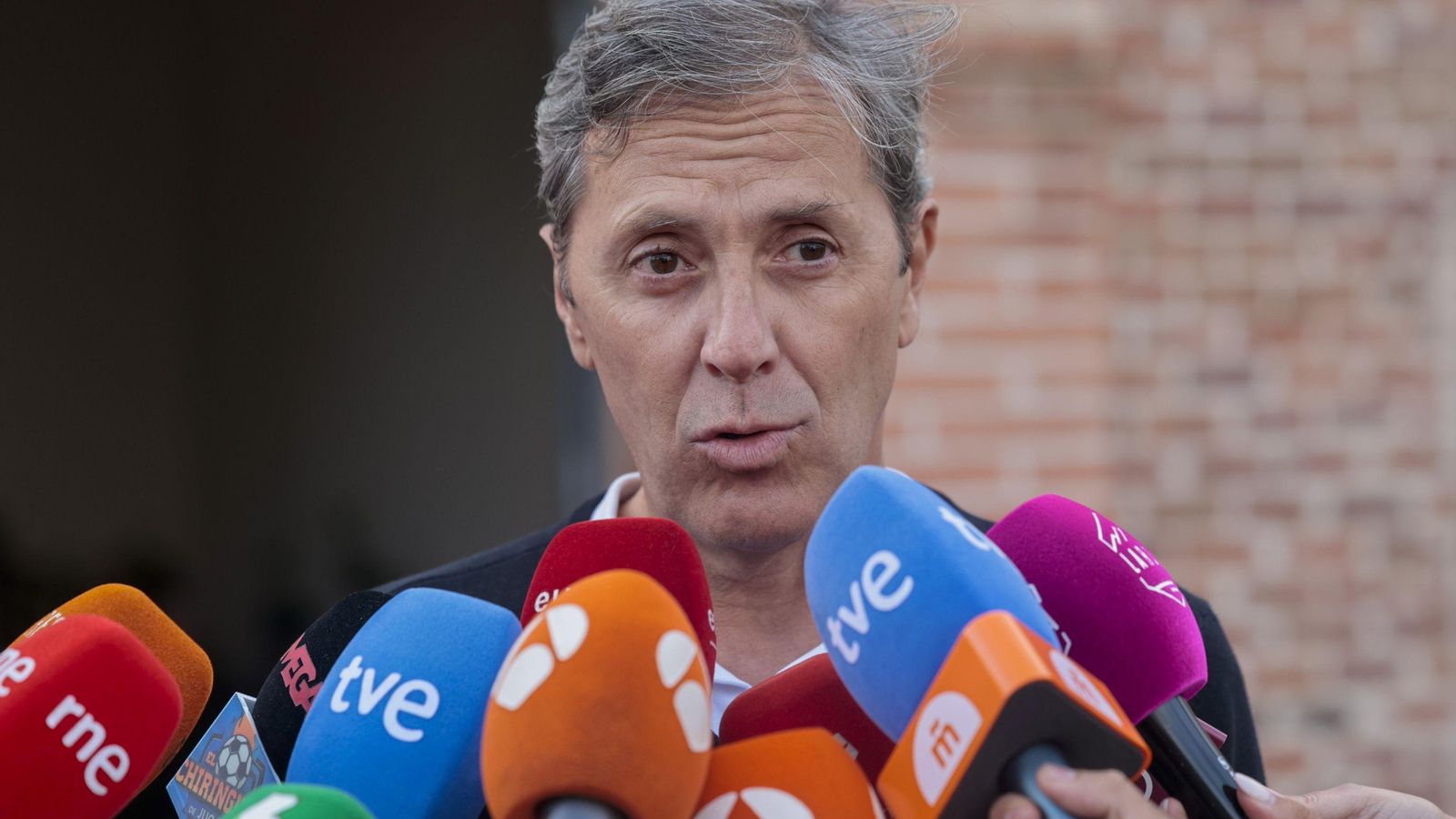 Paco González, con Castaño se va para él "un padre, un amigo, un hermano" Paco González, con Castaño se va para él "un padre, un amigo, un hermano"