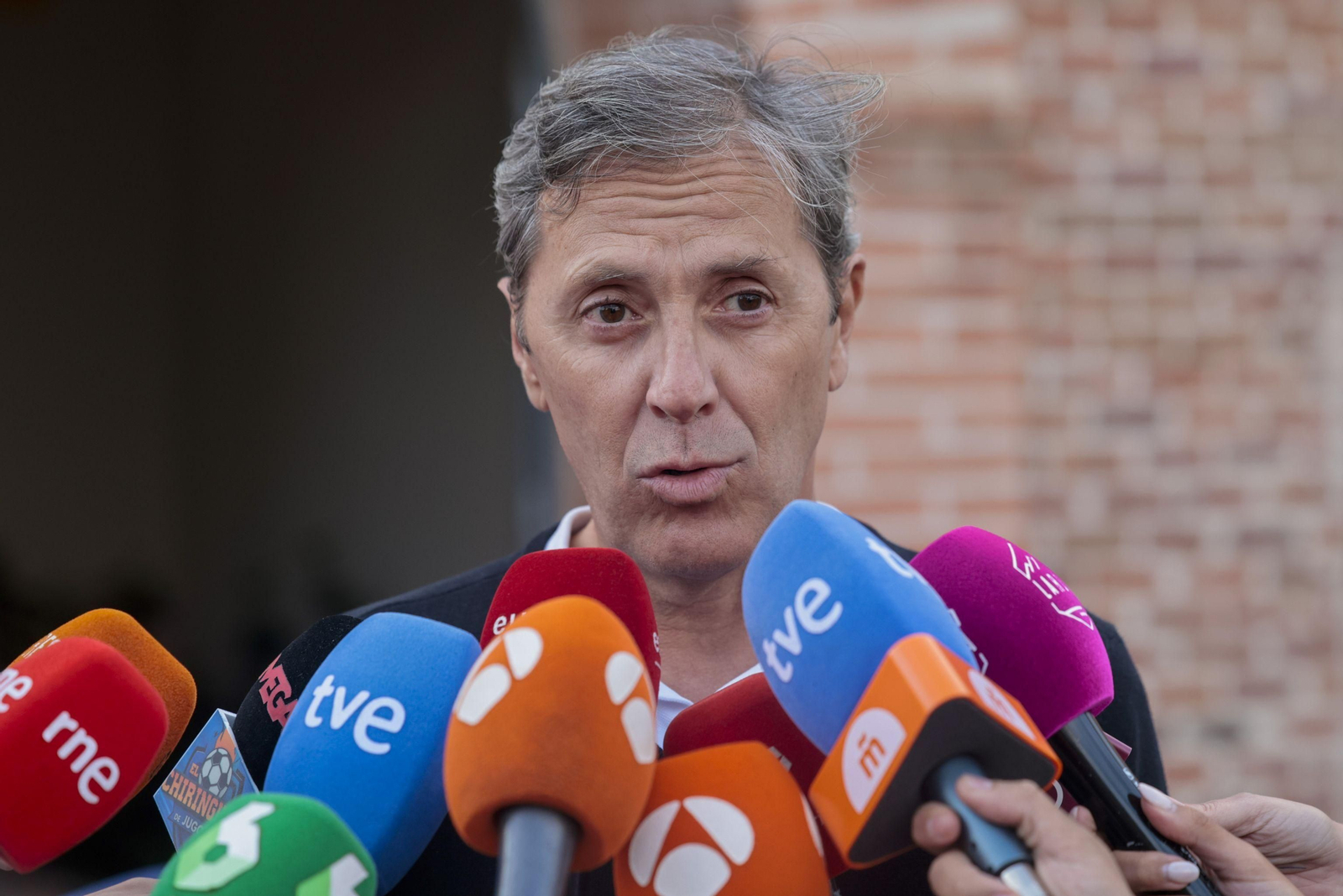 Paco González, con Castaño se va para él "un padre, un amigo, un hermano"