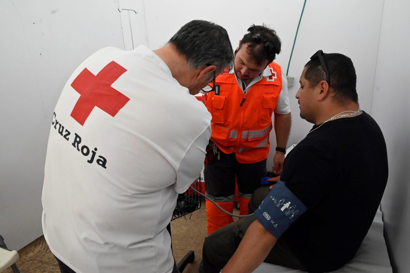 Las imágenes del dispositivo sanitario de Cruz Roja en la Feria de Córdoba Las imágenes del dispositivo sanitario de Cruz Roja en la Feria de Córdoba