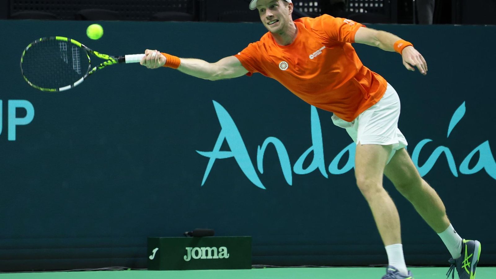 Copa Davis: Van de Zandschulp da el primer punto a Países Bajos ante Altmaier