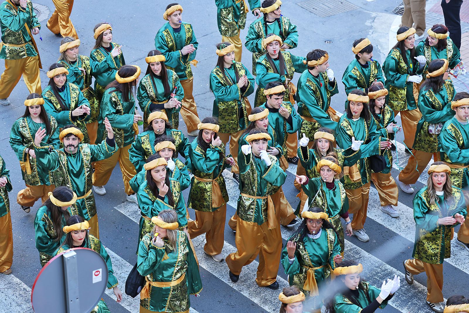 Las mejores fotografías de la salida y recorrido de la cabalgata de Reyes Magos 2026