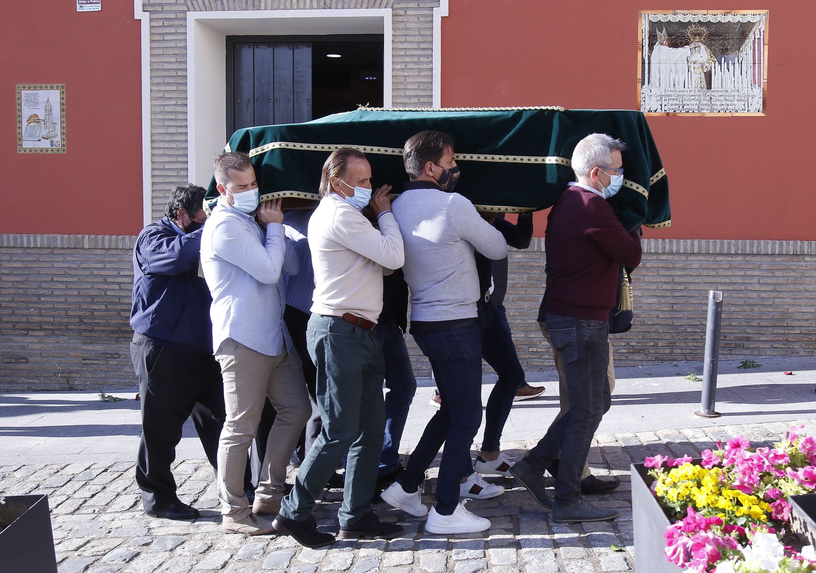 Funeral en Gines de El Mani