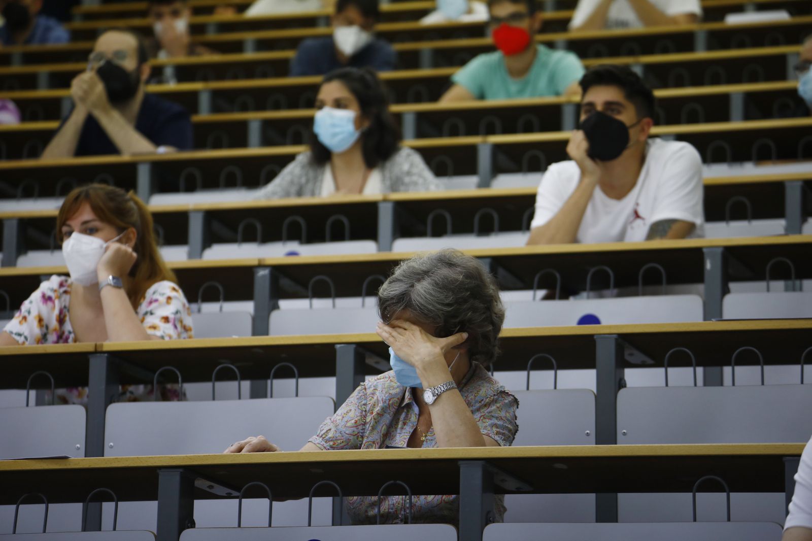 Las oposiciones de Secundaria en Córdoba, en imágenes