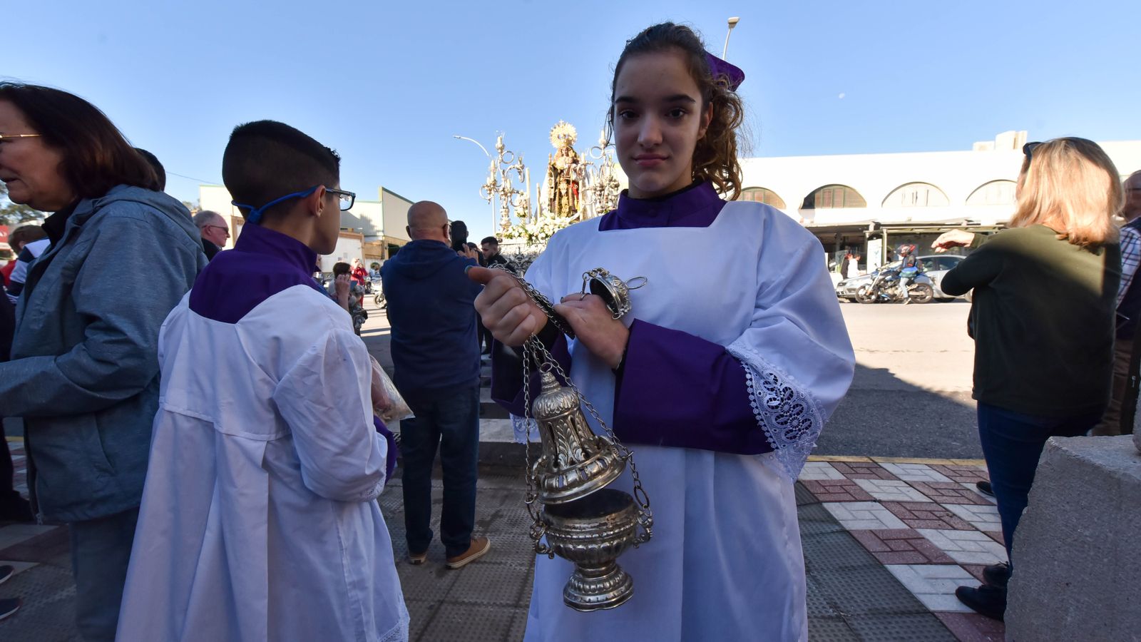 La procesión de la Virgen del Carmen en La Línea por el día de Todos los Santos, en imágenes
