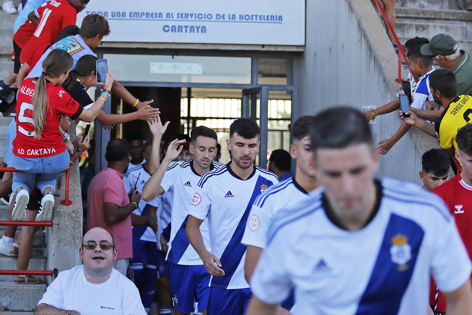 Imágenes del partido entre el Cartaya y el Recreativo de Huelva