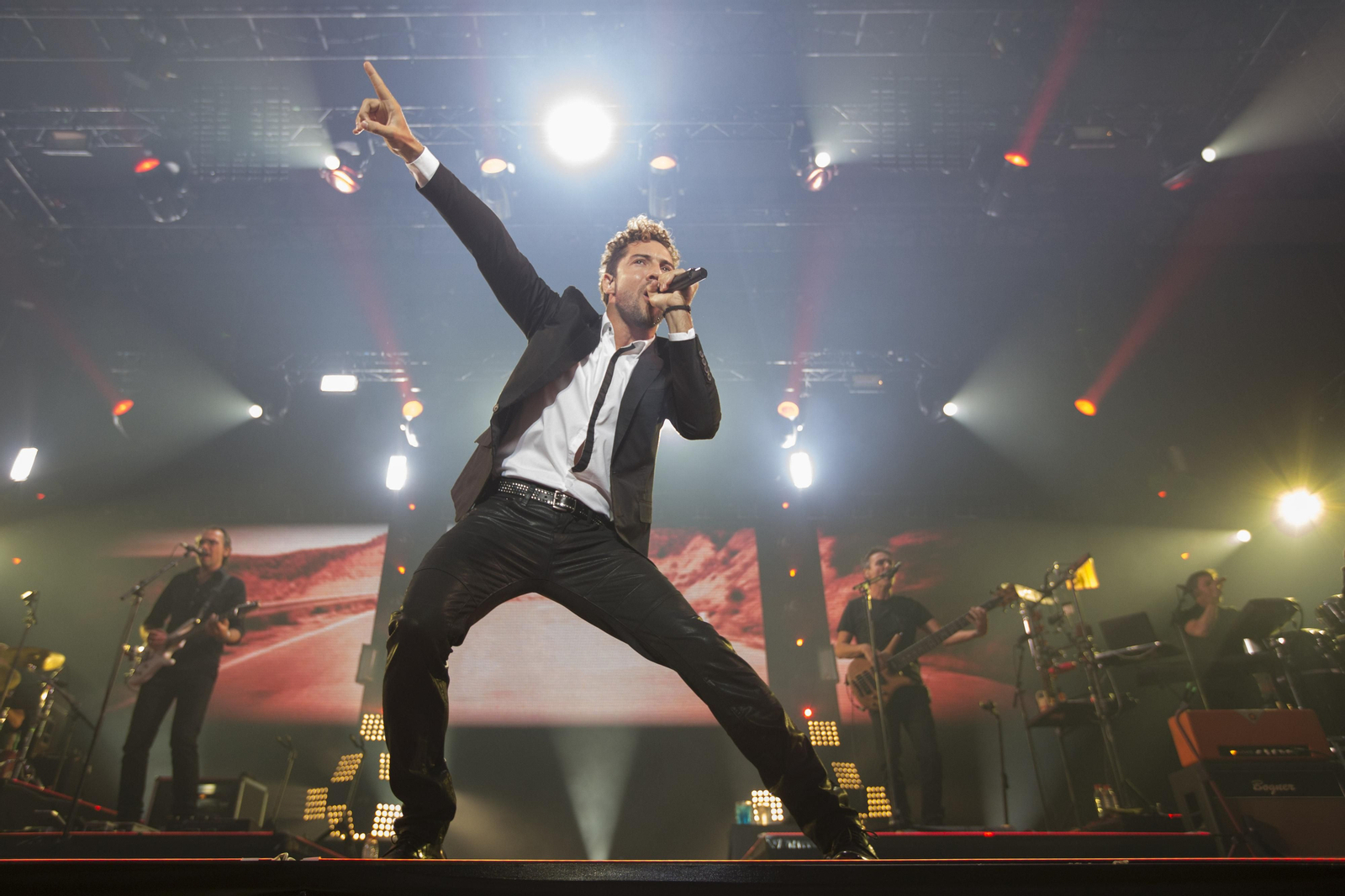 David Bisbal, en una actuación en Granada. David Bisbal, en una actuación en Granada.