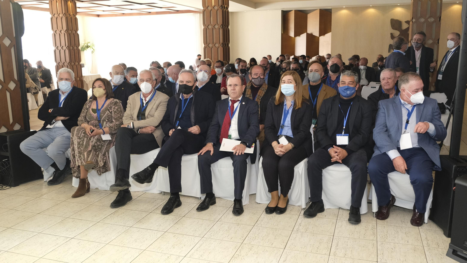 Fotogalería acto reivindicación del AVE en Vera. Almería