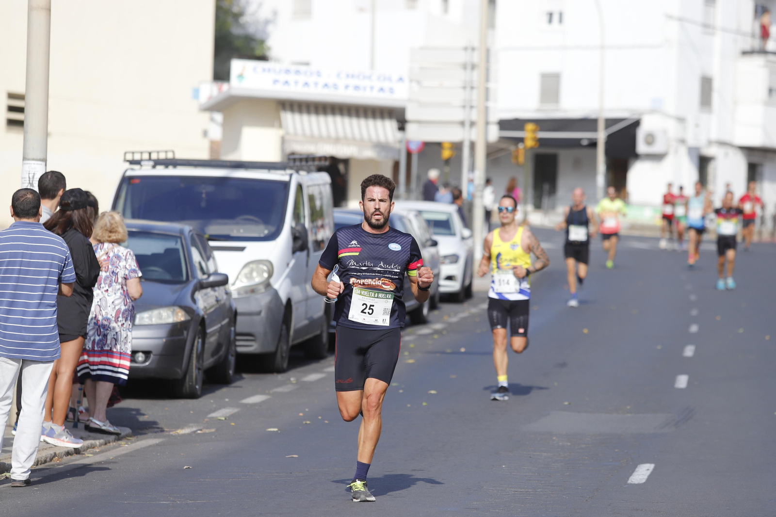 Las imágenes de la vuelta a Huelva de atletismo