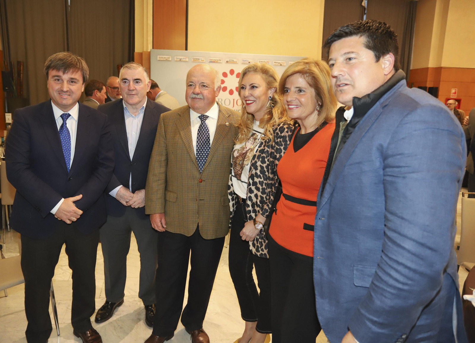 Las fotos del Foro Joly con el consejero de Salud, Jesús Aguirre