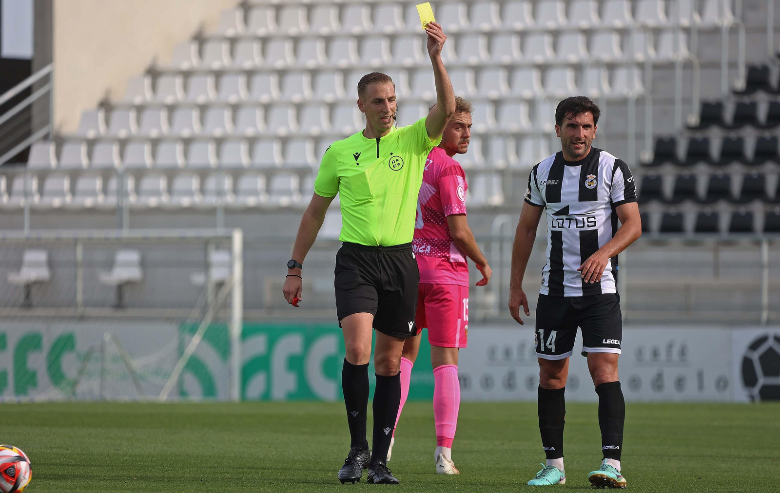 Las mejores fotos del Balona - San Roque de Lepe de Segunda RFEF