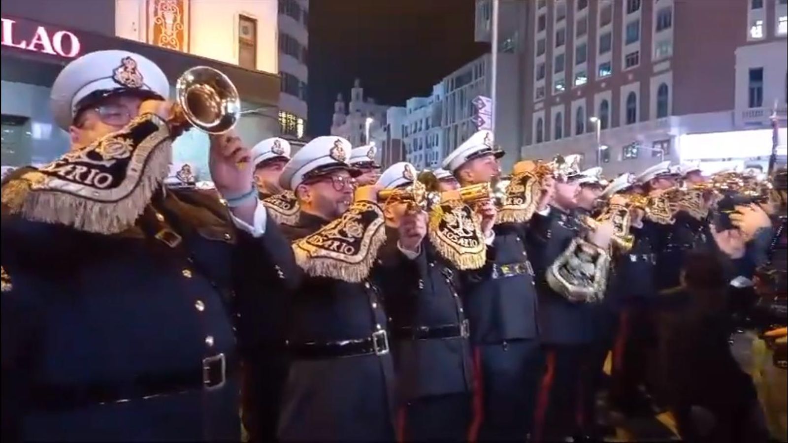Rosario de Cádiz interpretando Eternidad en Callao