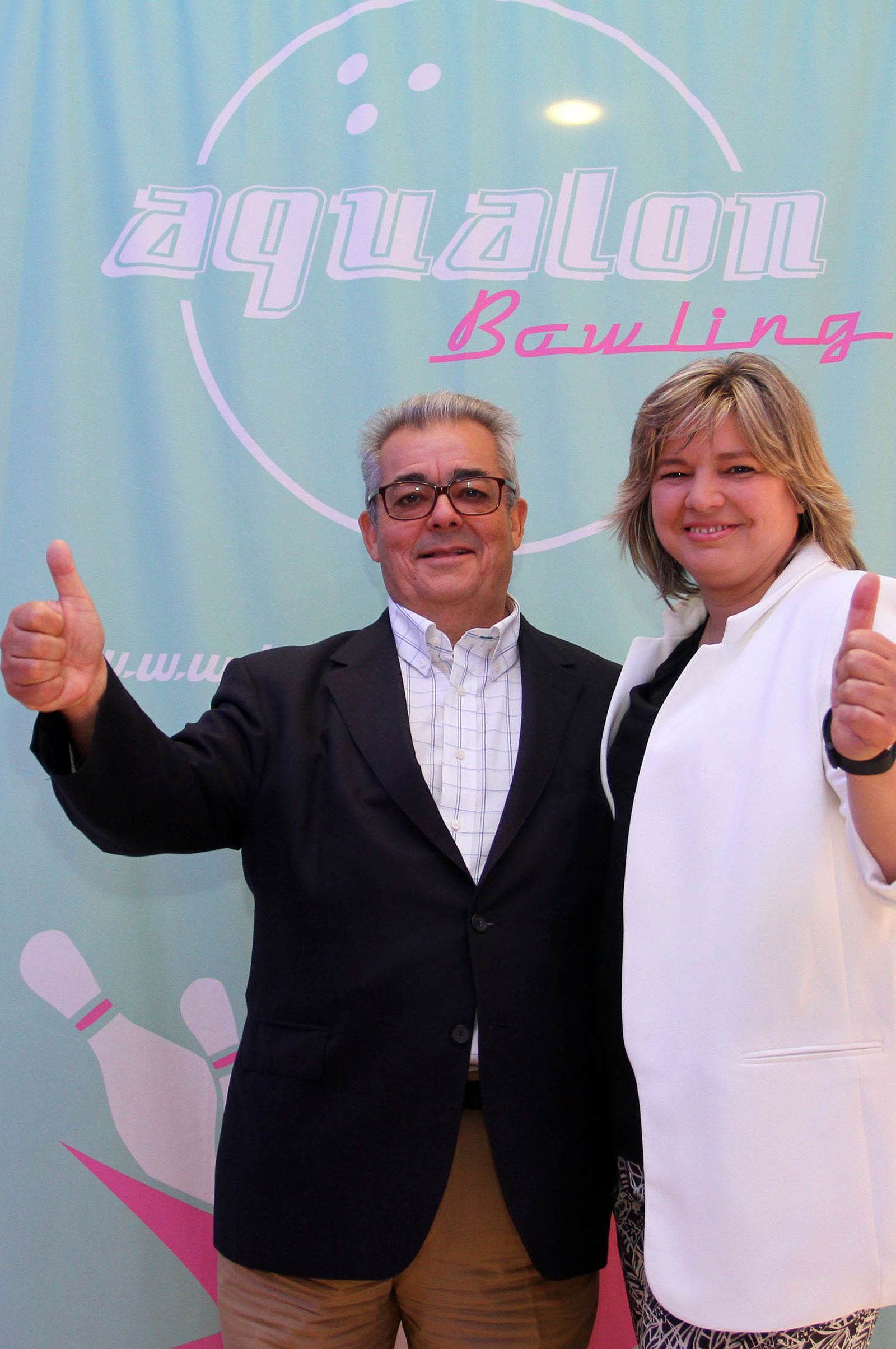 Imágenes del Aqualon Bowling.