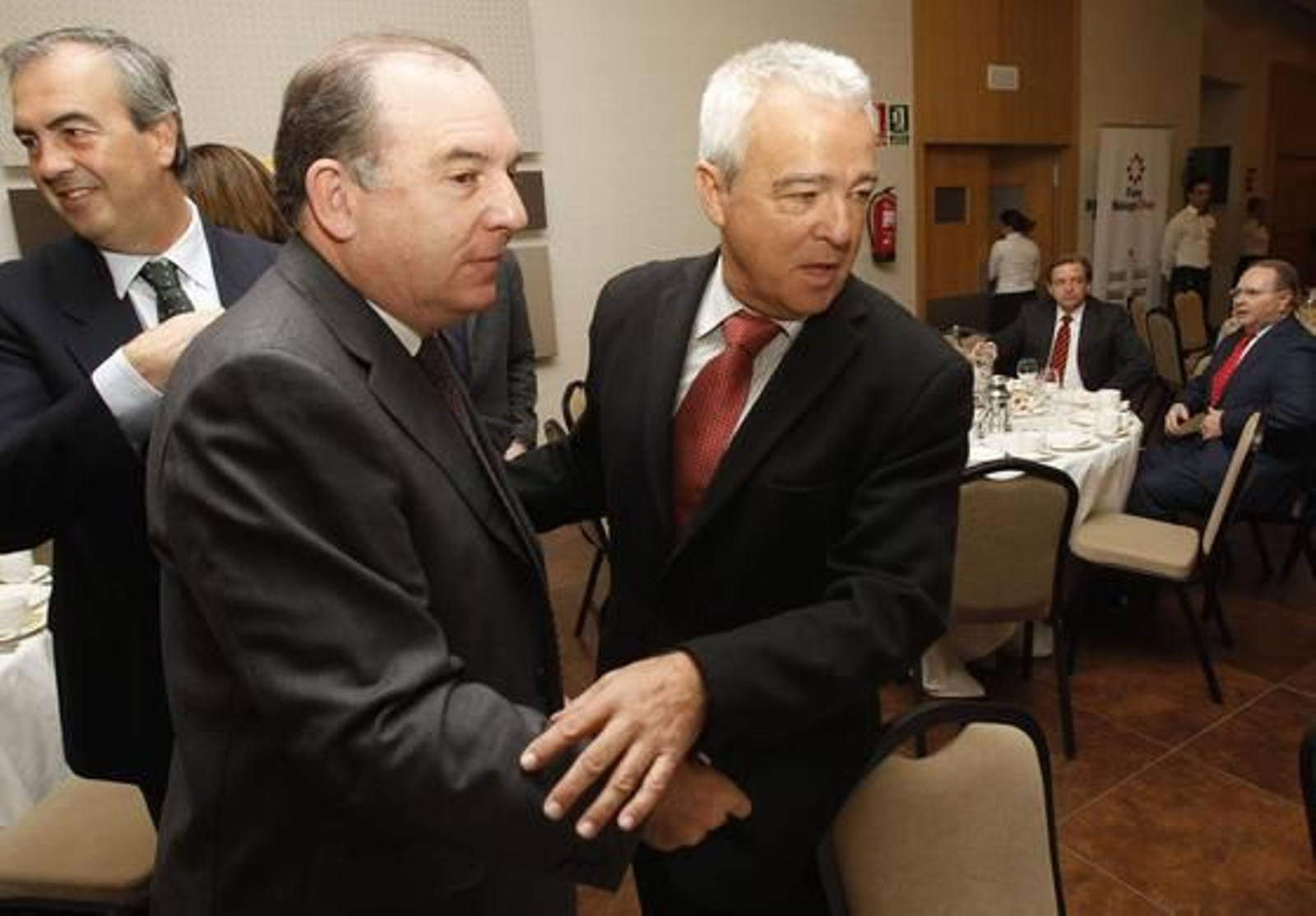 Carlos de las Heras, el alcalde de Vélez, Francisco Delgado y Francisco Gutiérrez

Foto: Reportaje gr?co: Migue Fernandez y Sergio Camacho