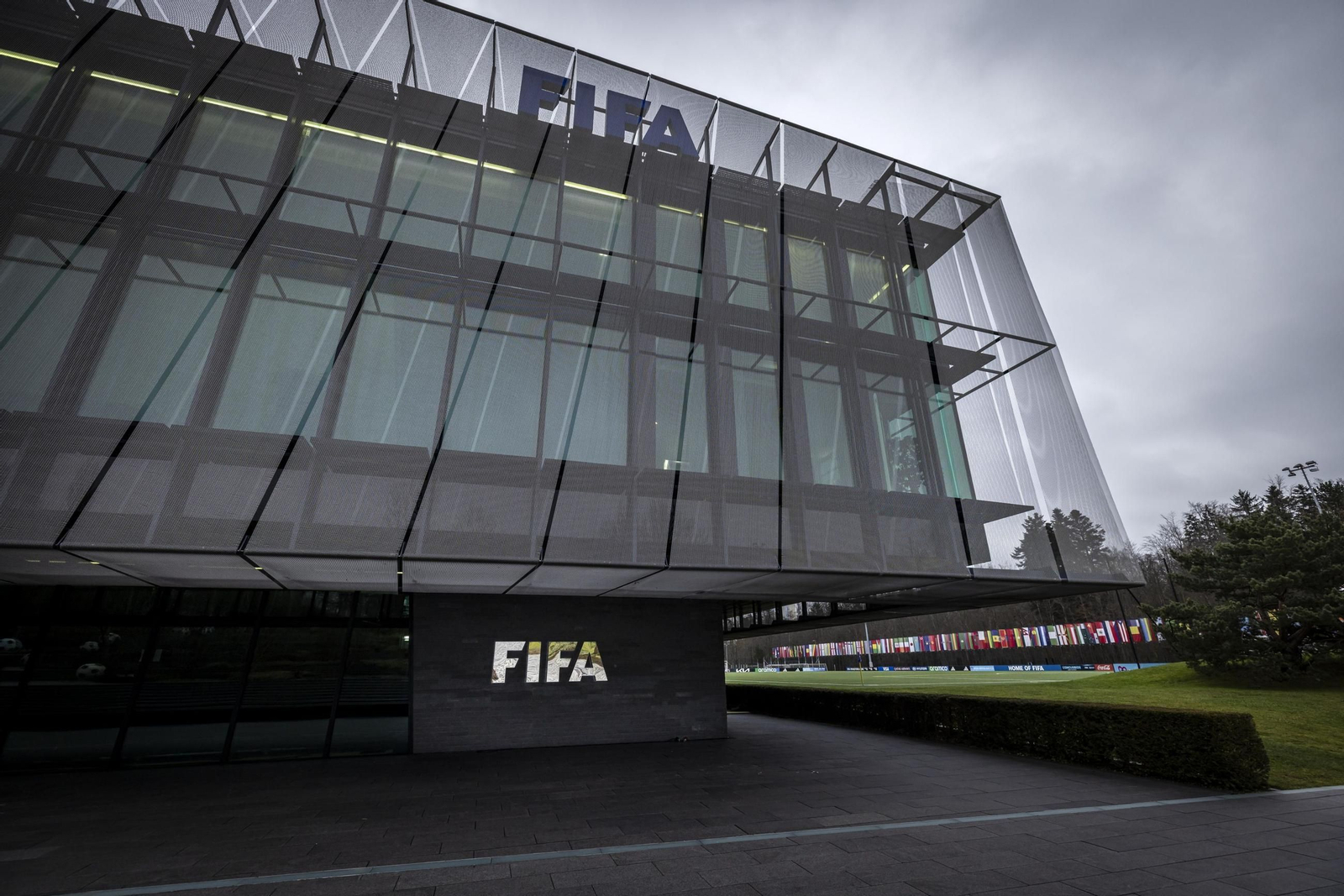 Una imagen de la sede de la FIFA en Zúrich, donde se celebra el congreso. Una imagen de la sede de la FIFA en Zúrich, donde se celebra el congreso.