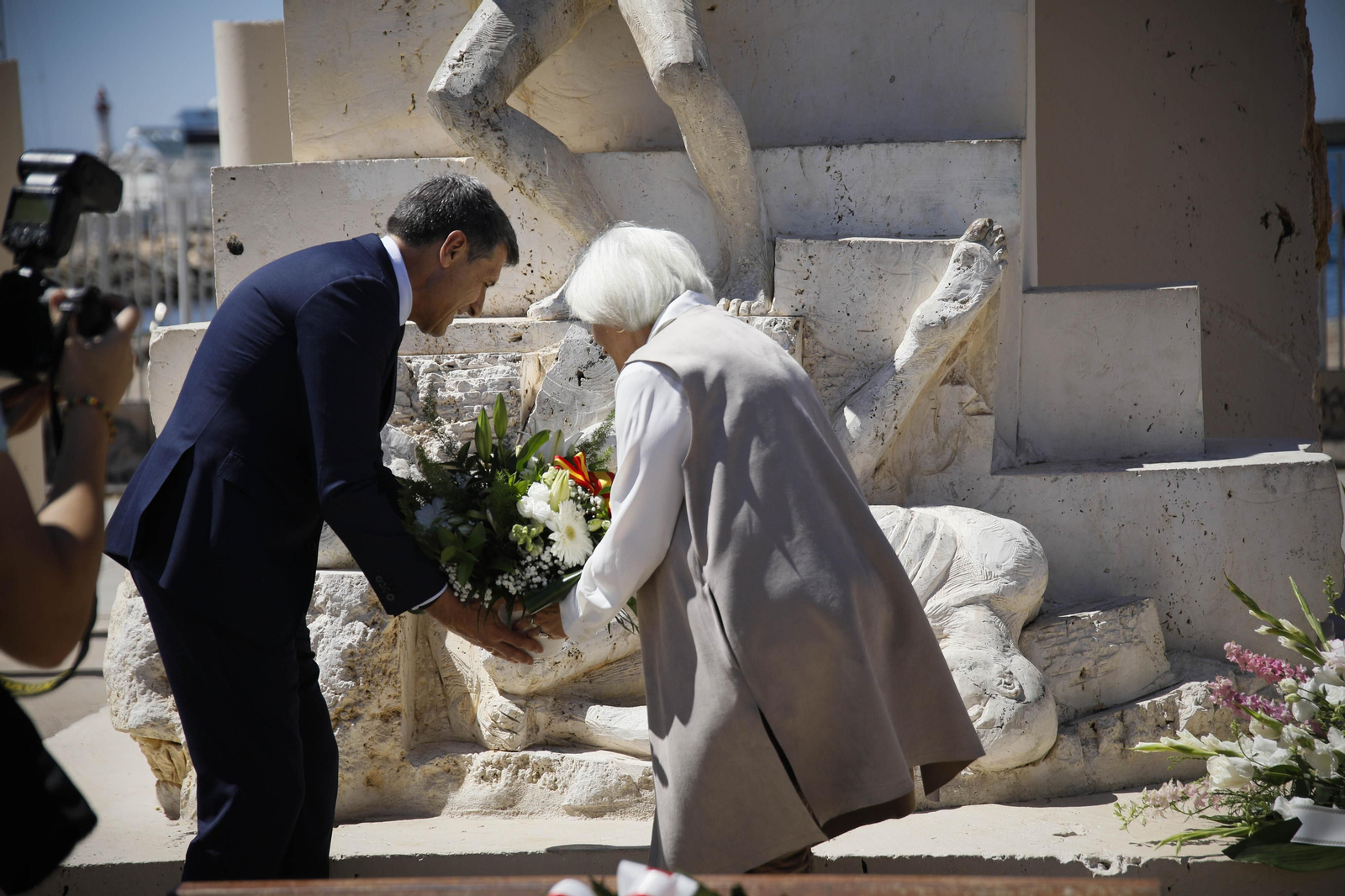 Acto de conmemoración a las víctimas del campo de concentración nazi de Mathausen, en imágenes