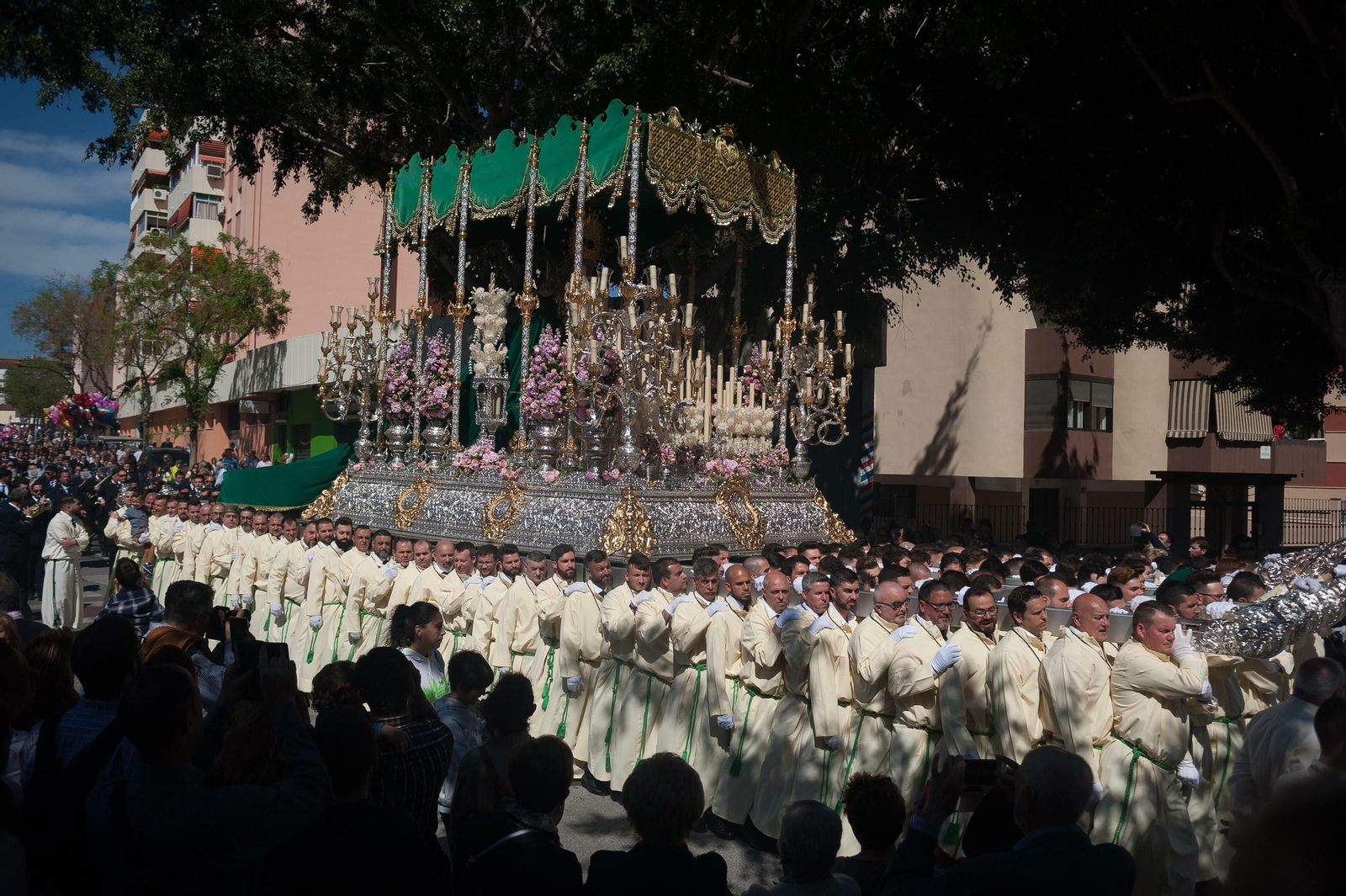 Las fotos de Nueva Esperanza en el Martes Santo en Málaga Las fotos de Nueva Esperanza en el Martes Santo en Málaga