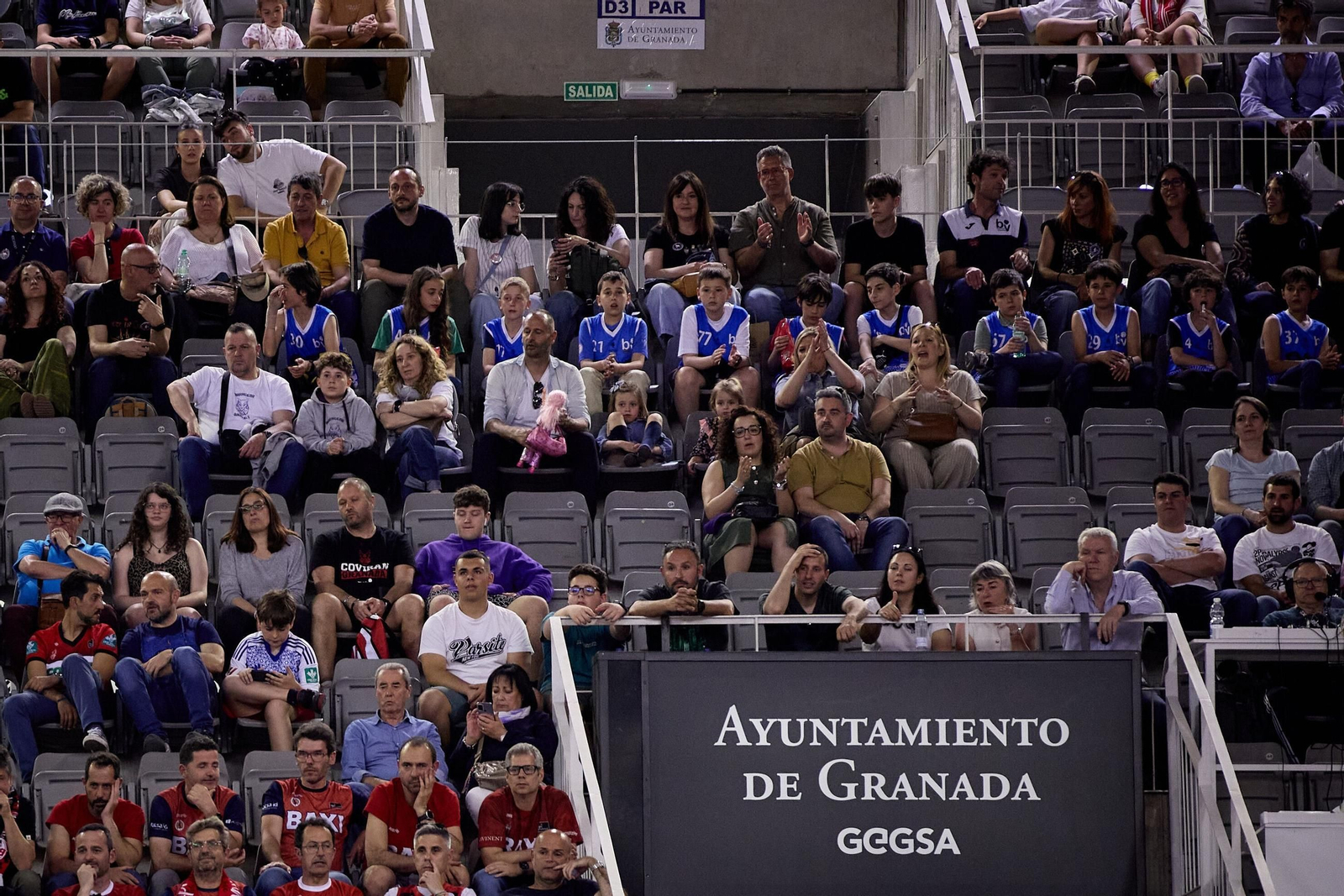 Enuéntrate en el Palacio en el Covirán Granada-BAXI Manresa