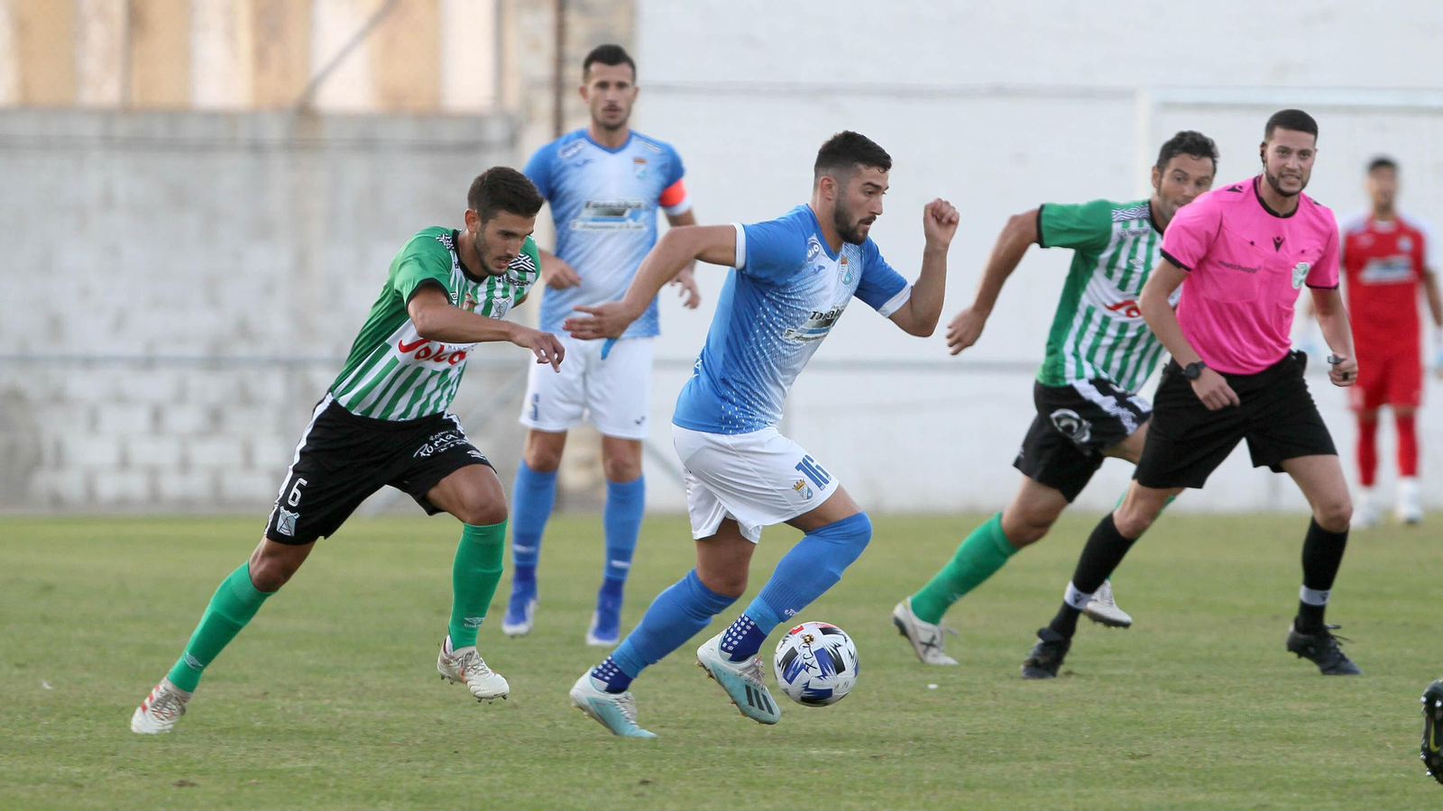 Imágenes de la presentación del Xerez CD y  Trofeo Feria de La Vendimia en La Juventud