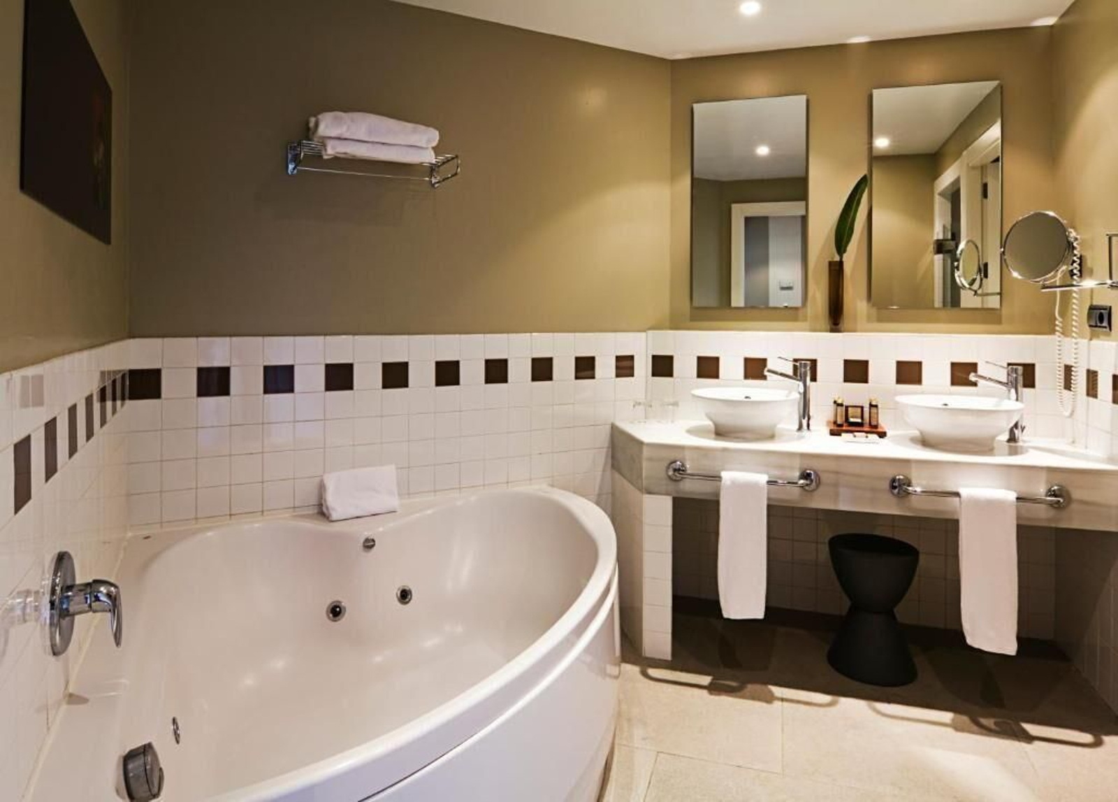 PRECISE RESORT (EL ROMPIDO)