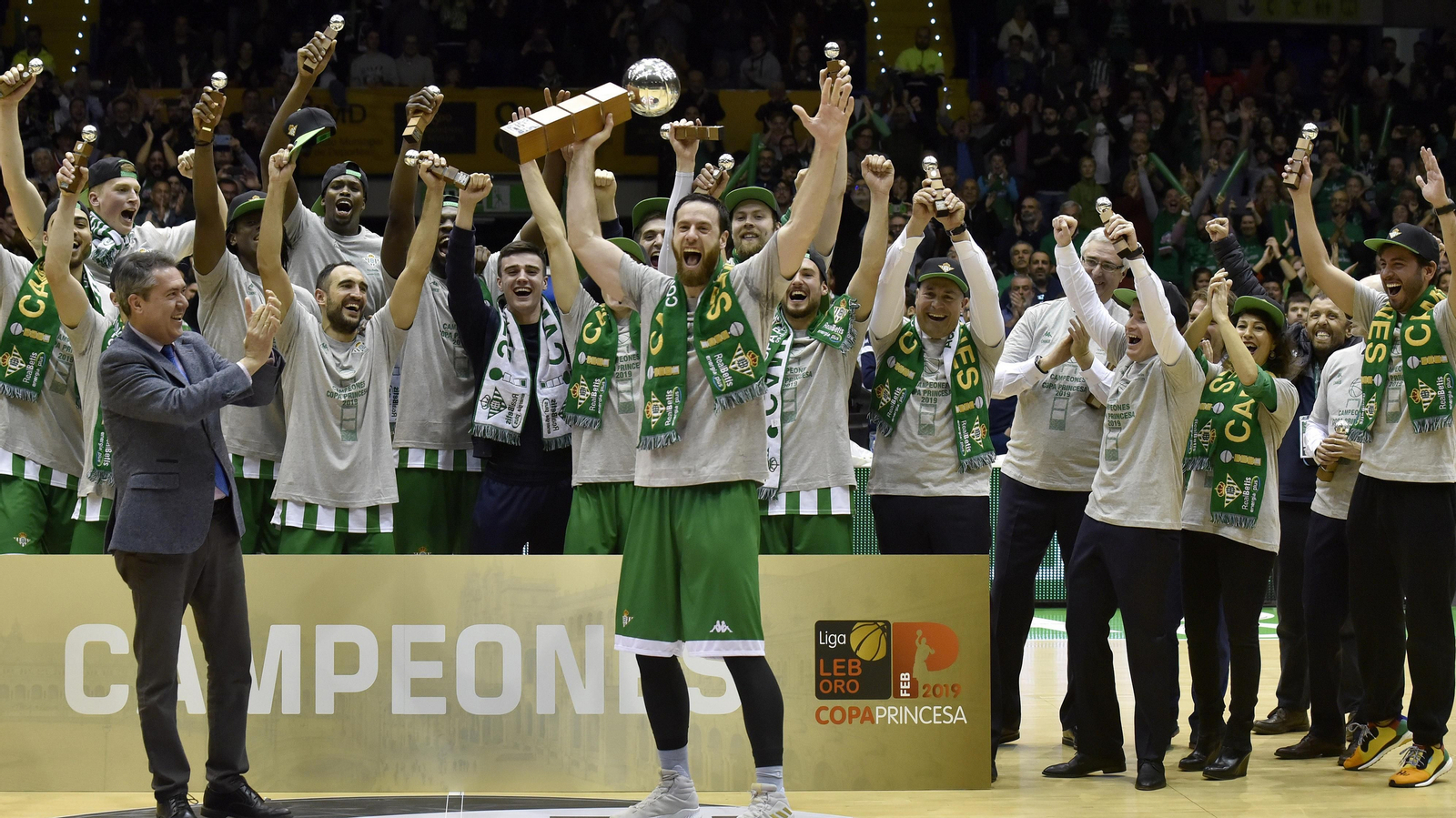 Las imágenes del Betis E. Plus-Bilbao Básket en la Copa Princesa