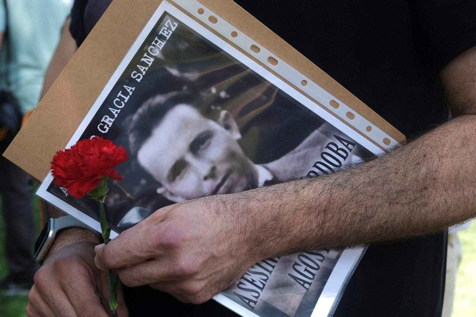 El homenaje a las víctimas del franquismo en Córdoba, en imágenes