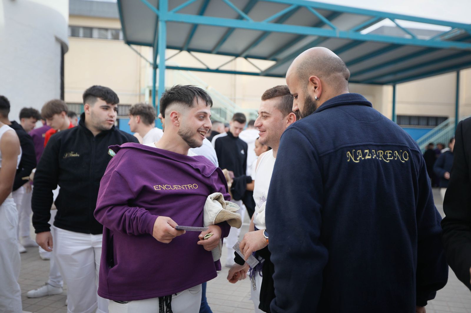 La procesión del Encuentro, en imágenes