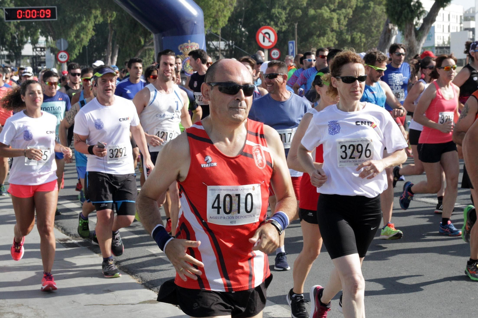 Imágenes de la Carrera Solidaria Ruta 091 organizada por la Policía Nacional