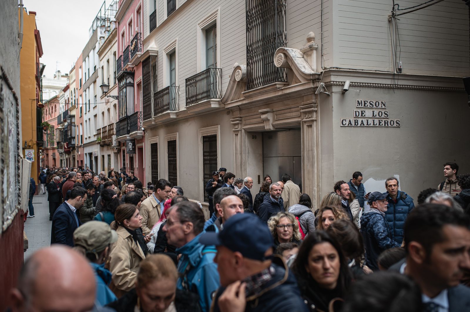 Las imágenes de la Hermandad de la Soledad de San Buenaventura en la Semana Santa de Sevilla 2024