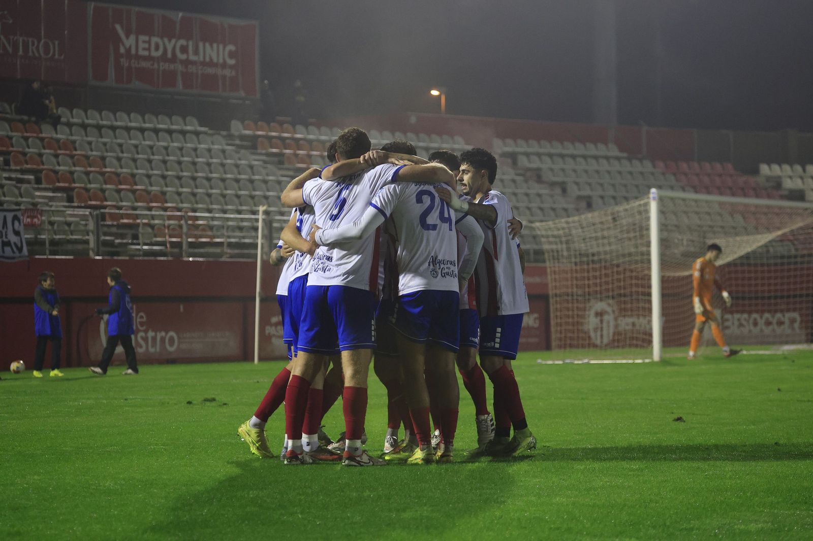 Las mejores fotos del Algeciras - Sevilla Atlético de Primera Federación