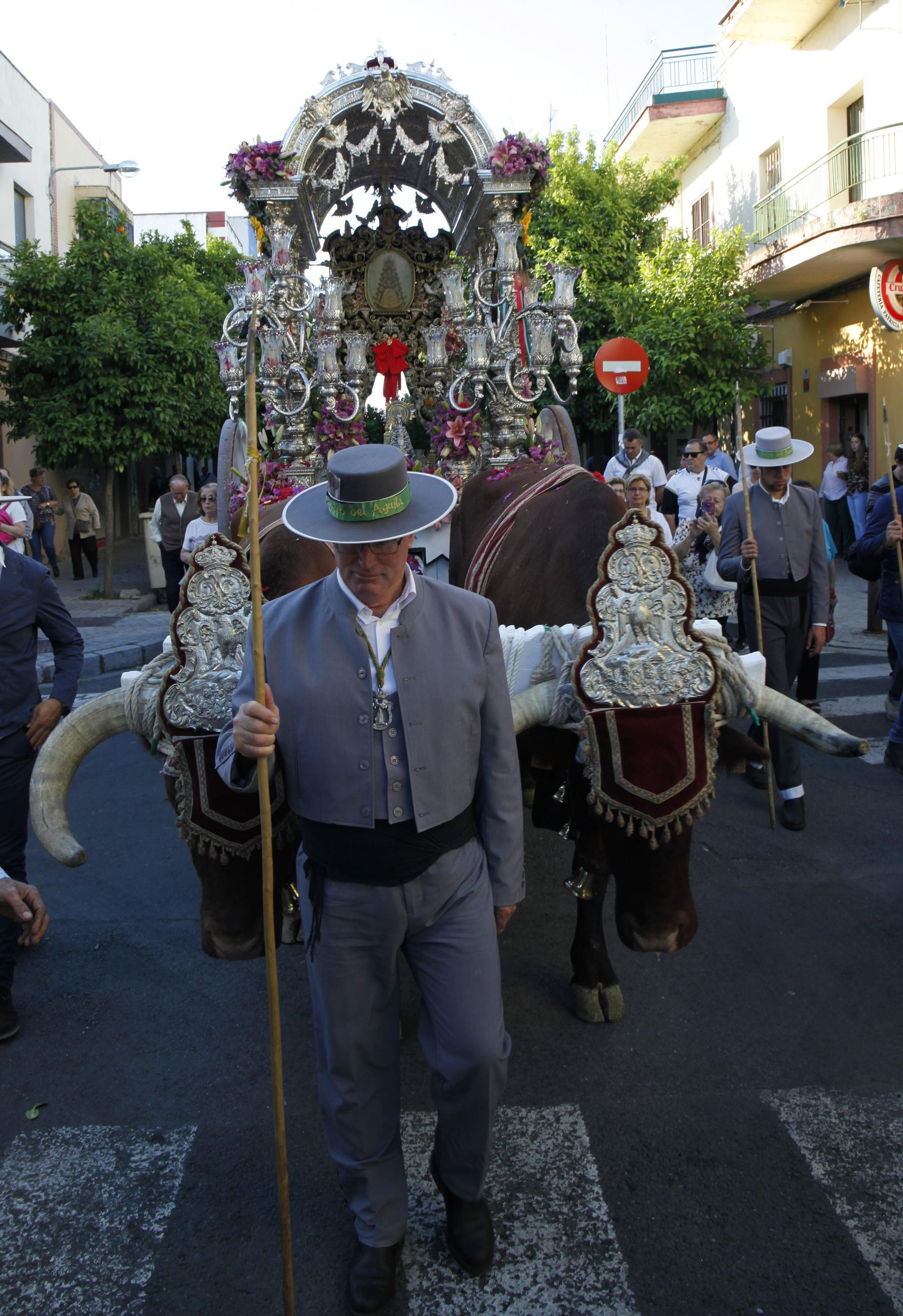 Salida de la Hermandad del Rocío del Cerro del Águila