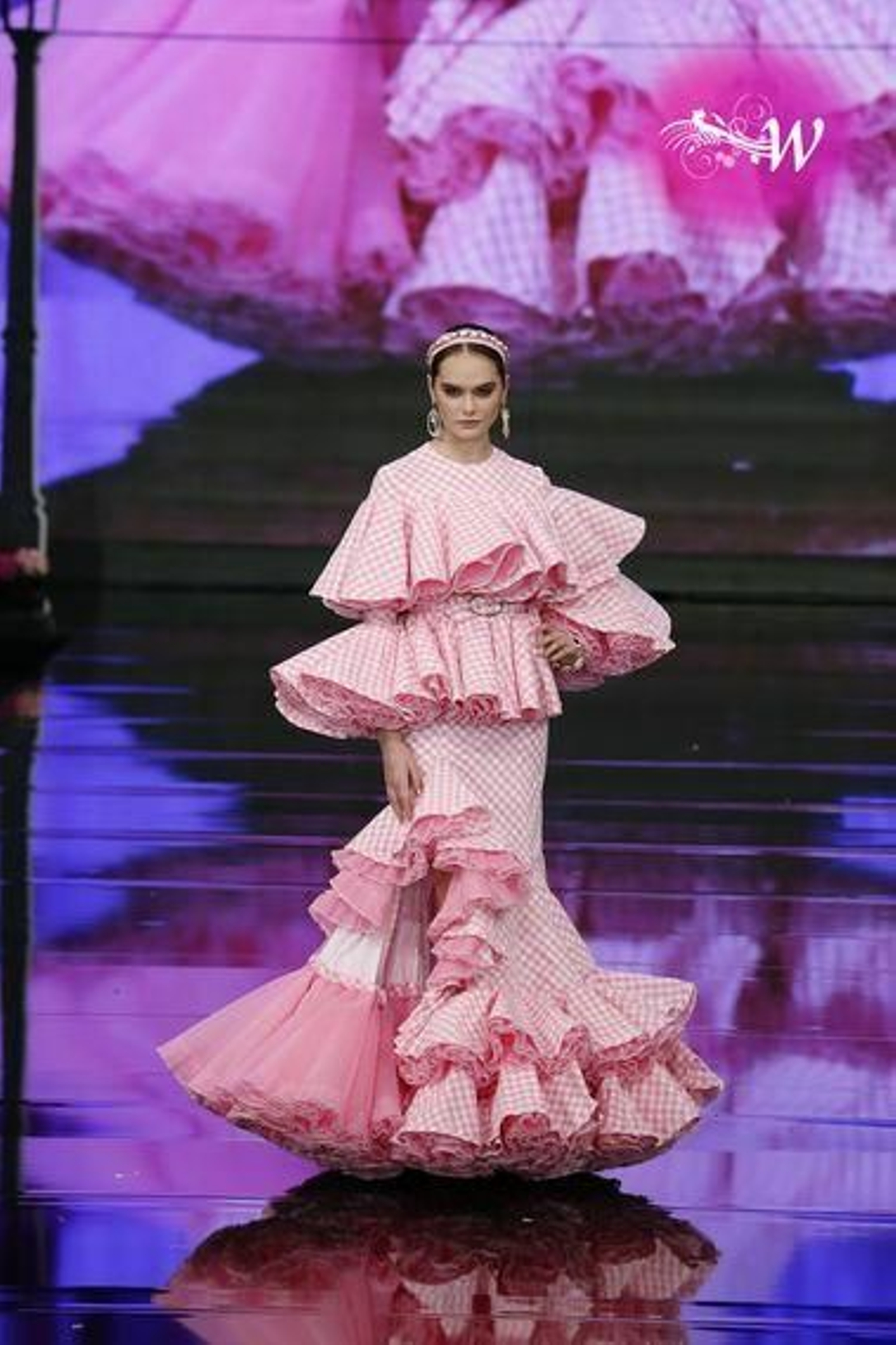 F de Frank presenta su colección de flamenca en SIMOF 2020, todas las fotos del desfile