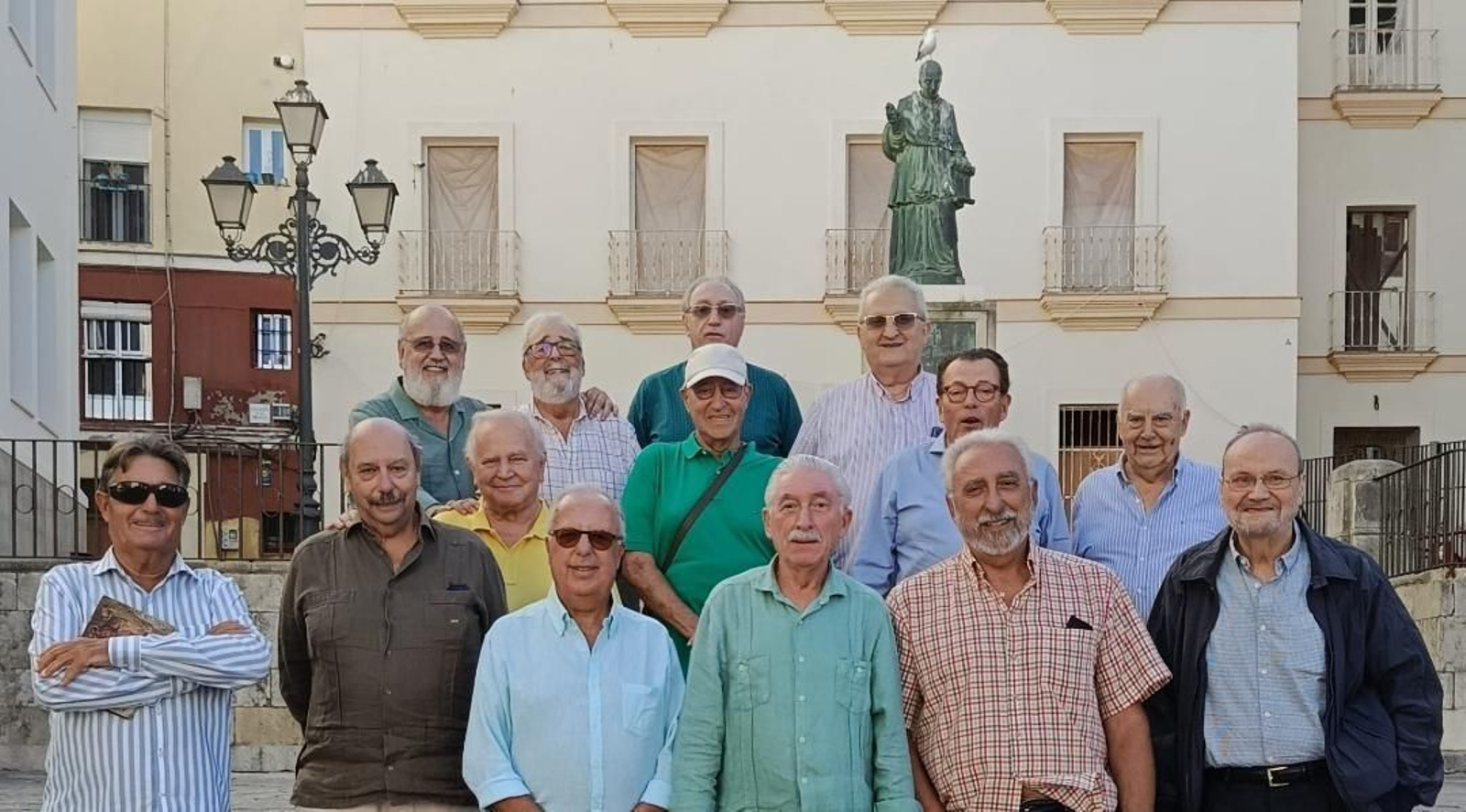 Miguel Villanueva, Álvaro Caravaca, Antonio Morales, Antonio Gómez de Barreda, Antonio Fernández Repeto, Armando Ruiz Riera, Andrés Mariscal, Francisco Meléndez, José Luis Tejada, Juan Miguel Martín, Manuel Bocanegra, Fernando Rodríguez Murillo, Antonio  Rosado y José Manuel Suárez.