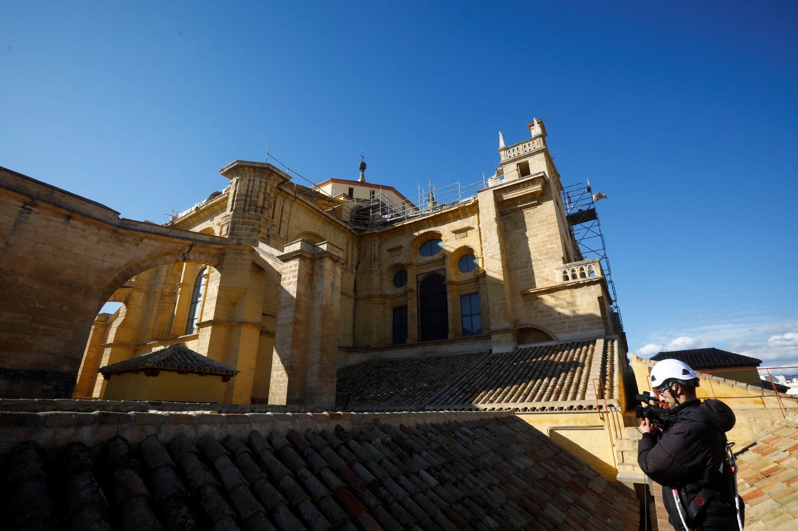 Una visita a las cubiertas y la Capilla Real de la Mezquita-Catedral de Córdoba, en imágenes