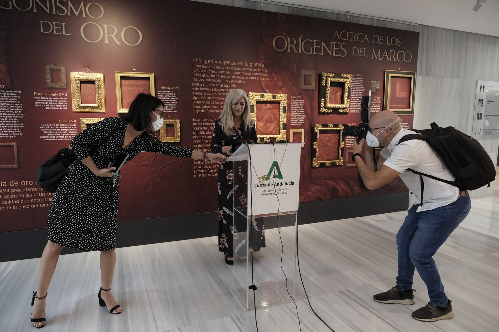 Fotogalería inauguración exposición El Marco Barroco Español. Museo de Almería.
