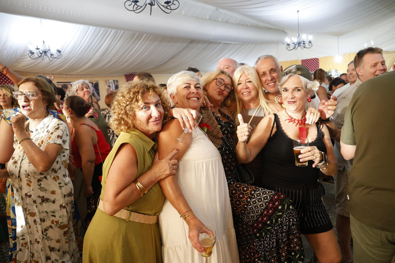 Búscate en las fotos del jueves en la Feria de Tarifa 2025